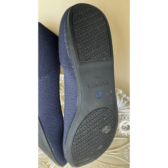 Rothy’s Navy Flats | Size 7 | Washable| Eco Hip |Cool Girl Comfort | Travel Shoe - Picture 3 of 7
